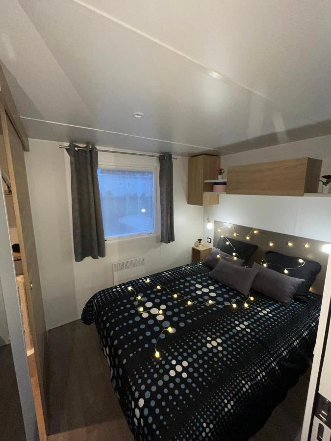 Mobil-Home 4 Etoiles Avec Piscine Proche De Blois Onzain Ngoại thất bức ảnh