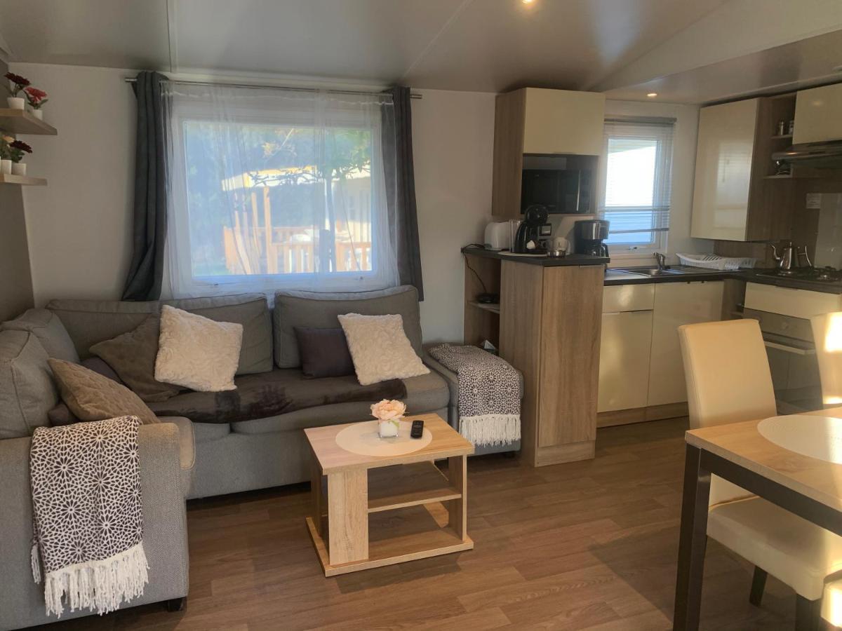 Mobil-Home 4 Etoiles Avec Piscine Proche De Blois Onzain Ngoại thất bức ảnh
