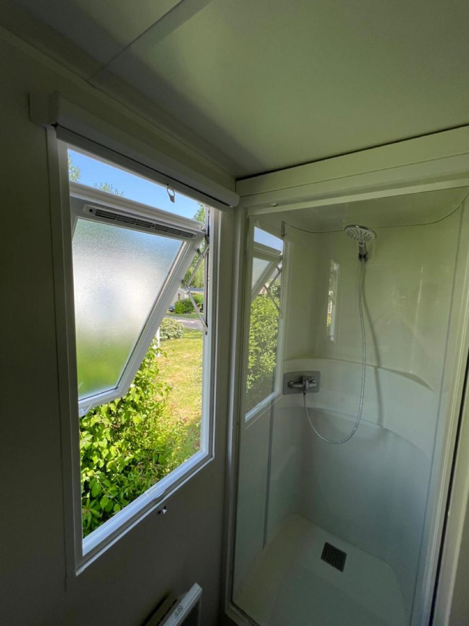 Mobil-Home 4 Etoiles Avec Piscine Proche De Blois Onzain Ngoại thất bức ảnh